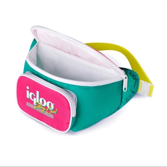 Igloo• 90s Retro Collection Fanny Pack Portable Cooler - Picture 10 of 13